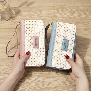 Chic long double-zipper wallet with letter prints and detachable wristlet strap