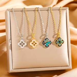 Collana Con Ciondolo A Fiore Di Quadrifoglio In Acciaio Al Titanio Con Madreperla Abalone Elegante Donna