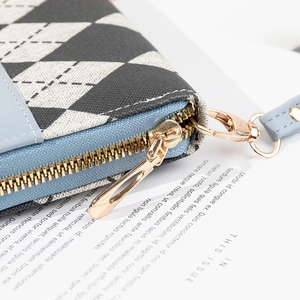 Portefeuille long en cuir PU avec motif losanges gris, bordure bleue et zip doré chic