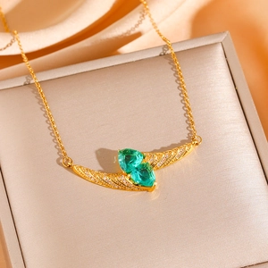 Vintage emerald double pear-shaped gemstone necklace in gold-plated stainless steel