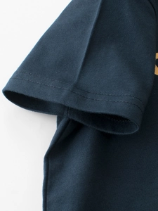 T-shirt en coton bleu marine pour enfants avec détails de double couture aux manches et épaules