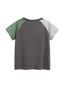 Kids round neck raglan sleeve T-shirt with green and grey contrast color blocking design