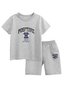 Grijze katoenen kinderset met cartoon beer t-shirt en korte broek Positive print