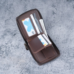 Portefeuille pour homme en cuir marron avec fentes pour cartes et fermeture éclair