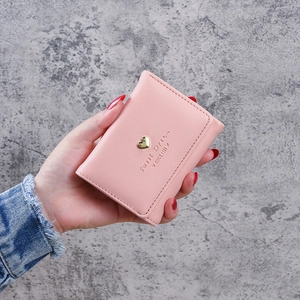 Women Short Wallet PU Leather Tri-fold Card Holder Mini Purse Heart Metal Buckle Student Girl Cute Sweet Dream Coin Bag