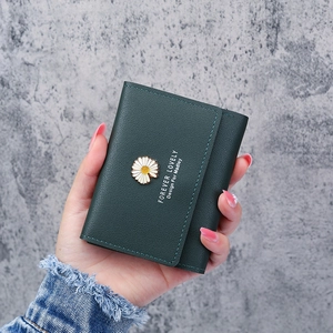 Short tri-fold women's dark green daisy wallet with lychee pattern and gold lettering