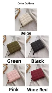 Kurze gesteppte Geldbörsen in fünf eleganten Farben mit Metallreißverschlüssen