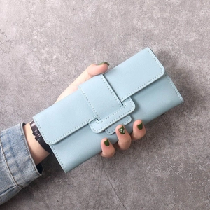 Portefeuille long minimaliste en cuir PU bleu clair pour femmes avec rabat à boucle