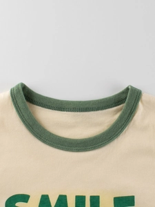 T-shirt en coton pour enfants avec imprimé SMILE et col rond de couleur verte
