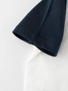 T-shirt à manches raglan pour garçon avec détails de couture et tissu en coton bleu marine