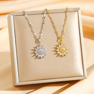 Sonnenblumen Anhänger Halskette Titanstahl Kette Mit Zirkonia Kupfer Blumen Anhänger Elegante Damen Schmuck