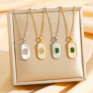 Elegant 18K Gold Plated Stainless Steel Shell Zircon Pendant Necklace Vintage Geometric Jewelry For Women