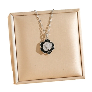Elegant vintage camellia flower necklace with multi-layer petals and shiny crystals