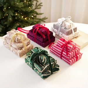 Christmas Tree Hanging Gift Box Ornaments Stacked Velvet Sequin Gift Box Decor For Xmas Holiday Party Home Decoration