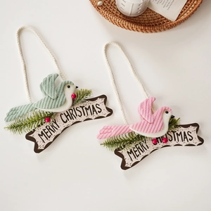 Christmas Fabric Bird Hanging Ornament With Merry Christmas Wood Banner Pine Needle Red Berry Festive Tree Decoration