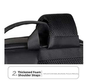 Detail of thickened foam shoulder straps with breathable mesh for pressure relief