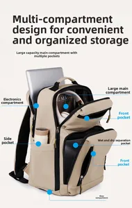 Détail intérieur du sac à dos kaki avec compartiment ordinateur et espace chaussures