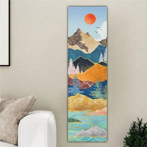 Tableau mural moderne avec paysage abstrait et soleil dans un salon pour une déco chic