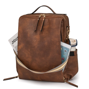 Brauner Vintage-Rucksack aus PU-Leder mit Fokus auf Innenkapazität und Seitentasche