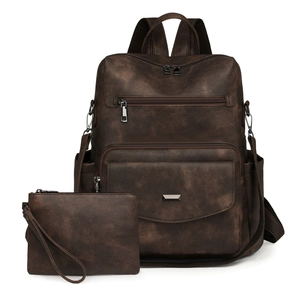 Conjunto de mochila vintage de cuero sintético marrón oscuro y bolso de mano a juego