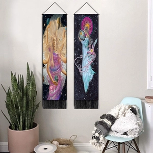 Lot de deux tapisseries célestes noires avec motifs soleil, lune et franges