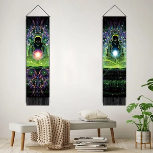 Arazzo da parete per meditazione con figura fluorescente e nappe decorative