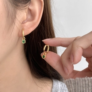 Boucles D Oreilles Créoles En Laiton Avec Pierre Verte Taille Émeraude Et Zircone Rouge Bijoux Pendentif Luxe Pour Femme