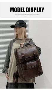 Vue détaillée du sac à dos vintage marron montrant les boucles et la texture du cuir