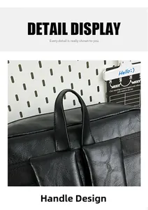 Gros plan de la poignée en similicuir renforcé et des coutures sur un sac à dos noir