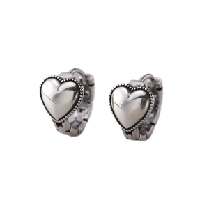Orecchini a cerchio a cuore retrò in argento con bordo perlato in stile vintage