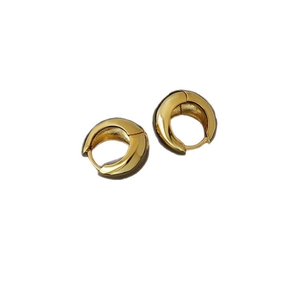 Polished gold chunky hoop earrings with a teardrop U-shape minimalist design