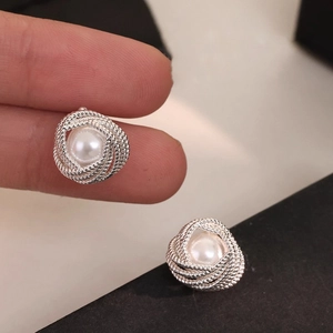 French vintage silver twisted earrings featuring a round pearl center for women
