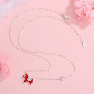 Collier en argent S925 avec pendentif cheval en émail rouge et breloque pièce évidée