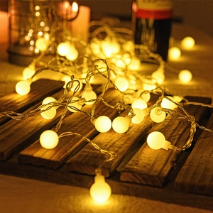 LED Ball String Lights Warm White Frosted Plastic Battery Operated For Christmas Tree Festive Indoor Home Decoration