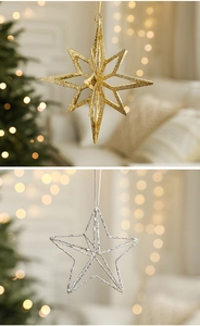 Detail van 3D gouden glitterster en zilveren metalen holle ster voor de kerstboom