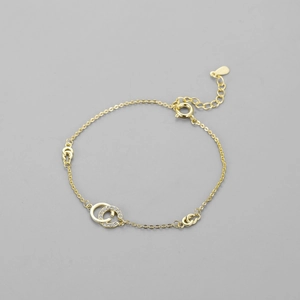 Elegant 18k rose gold plated S925 silver interlocking rings bracelet with sparkling zircon
