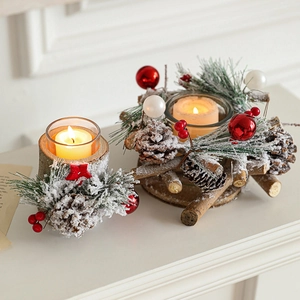 Christmas Wood Candle Holder With Glass Cup Pinecone Red Berry Artificial Snow Rustic Holiday Table Decoration Xmas Decor