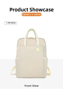 Vue avant d'un sac à dos en nylon imperméable blanc crème au style minimaliste