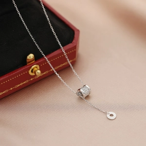 Elegante Halskette aus 925 Sterling Silber mit Zylinderanhänger und Zirkonia Besatz