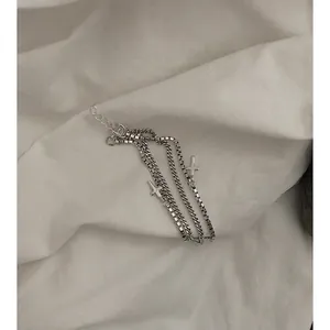 Bracciale retrò a doppio strato in argento S925 con croci su tessuto bianco