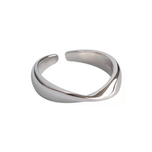 Minimalist S925 sterling silver Mobius ring with adjustable open band and polished finish