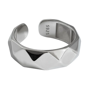 Minimalist S925 sterling silver open ring with a geometric faceted rhombus design