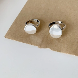 Minimalist s925 silver adjustable rings featuring geometric round and oval shapes