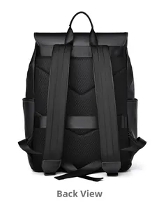 Détail du dos en maille respirante et des bretelles rembourrées du sac à dos noir