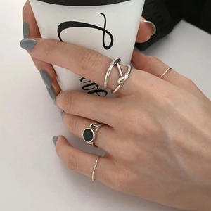 Bague En Cuivre Torsadée Irrégulière Minimaliste Pour Femme Plaqué Argent Bijoux Design De Niche Esthétique