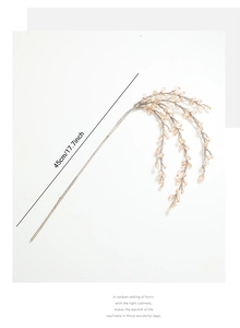 Dettaglio del ramo decorativo color oro champagne da 45cm con gocce di cristallo acrilico