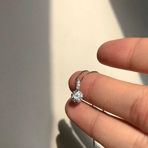Elegant 925 sterling silver water drop necklace with sparkling zircon pendant for women