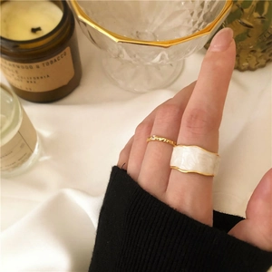 French Retro Enamel Rings Copper Gold Plated Irregular Wavy Edge Creamy Color Adjustable Open Fashion Jewelry For Women