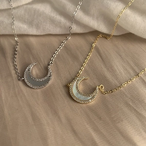 Collier Multi Rangs Pendentif Croissant De Lune Cuivre Nacre Inlay Zirconia Délicat Élégant Bijoux Pour Femmes