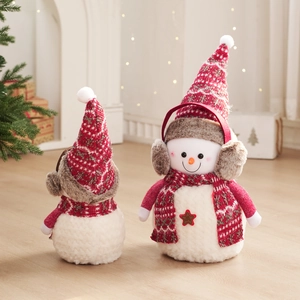 Figurines de bonhomme de neige en peluche rouge et blanc avec étoile Welcome tricotée